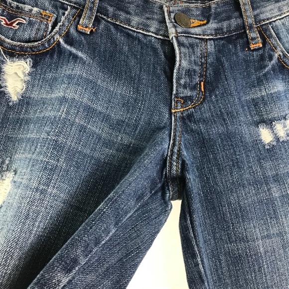 Hollister Wo’s Ripped Skinny Straight Jeans Ins32 - Picture 3 of 8